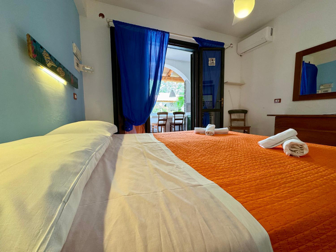 Bedroom, Jerà Holiday Collection - Vulcano, Messina