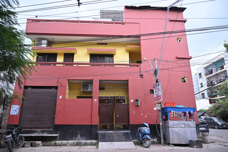 Front of property 2, The Ganga Guest House, Varanasi