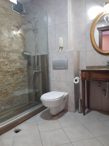 Bathroom 4, Ferman Hotel, Fatih