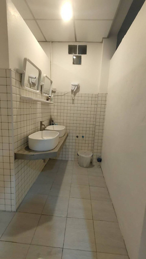 Bathroom 3, Norm Space, Muang Nakhon Si Thammarat