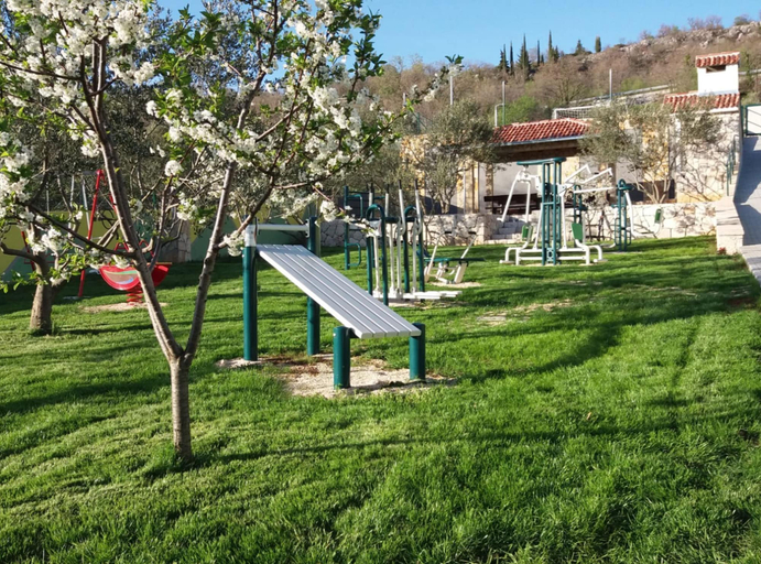 Primary image