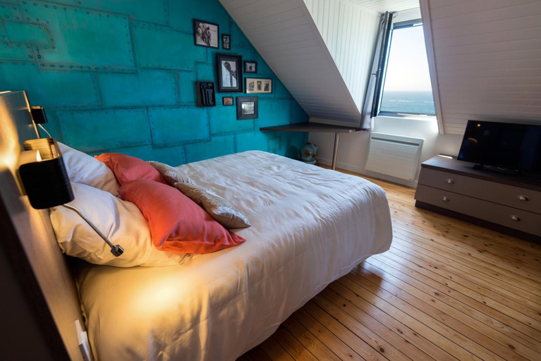 Bedroom 3, Le Clos de la Pointe Saint-Mathieu, Finistère
