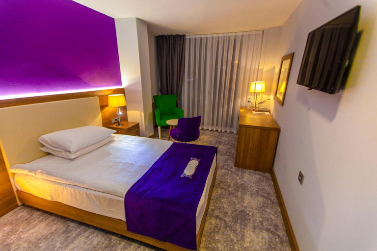 Bedroom 2, Business Palas Hotel, Izmit