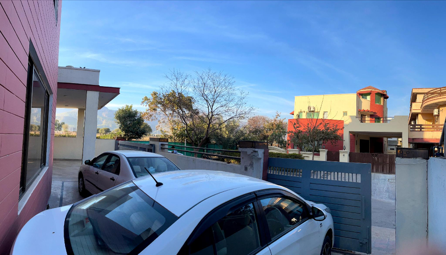 Public Area 2, Hill Town Guest House islamabad , Islamabad
