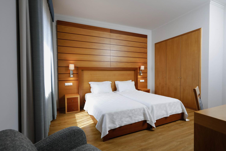 Bedroom 2, Hotel Palácio dos Melos, Viseu