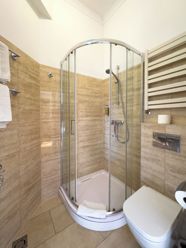 Bathroom 4, Polonia Hotel, Kraków City