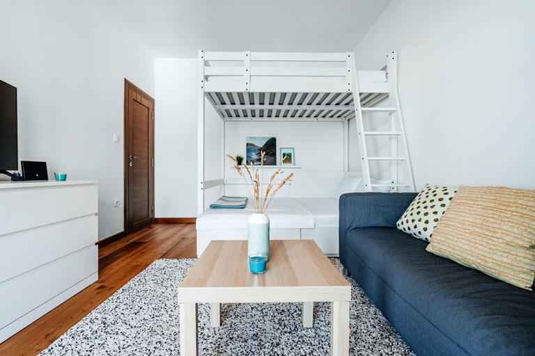 Others 5, Budva Gate by In Property