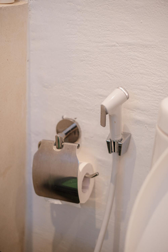 Bathroom 4, Kubu Gena Studio, Badung