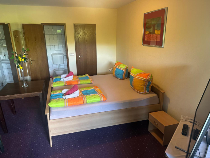 Bedroom 2, Motel zur Festwiese, Gotha