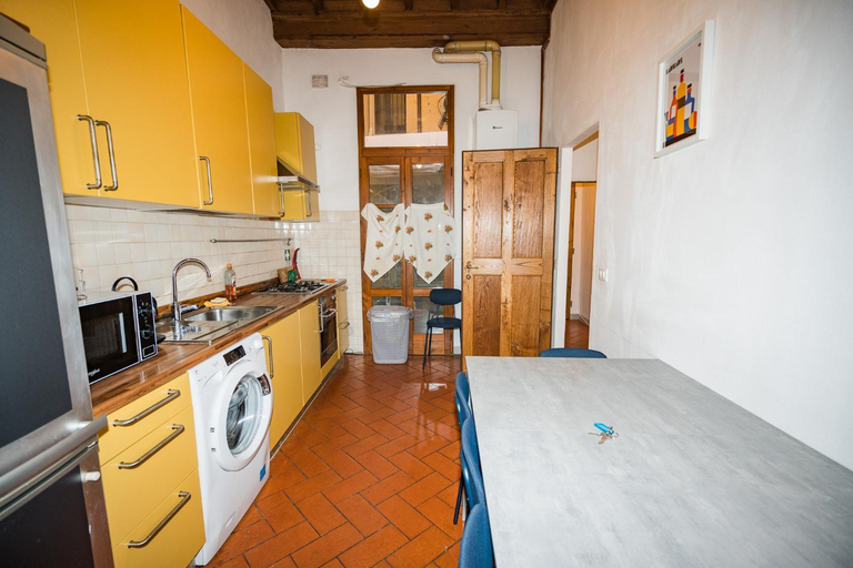 Others 5, Roomy and elegant apartment by Piazza Pitti, Florence