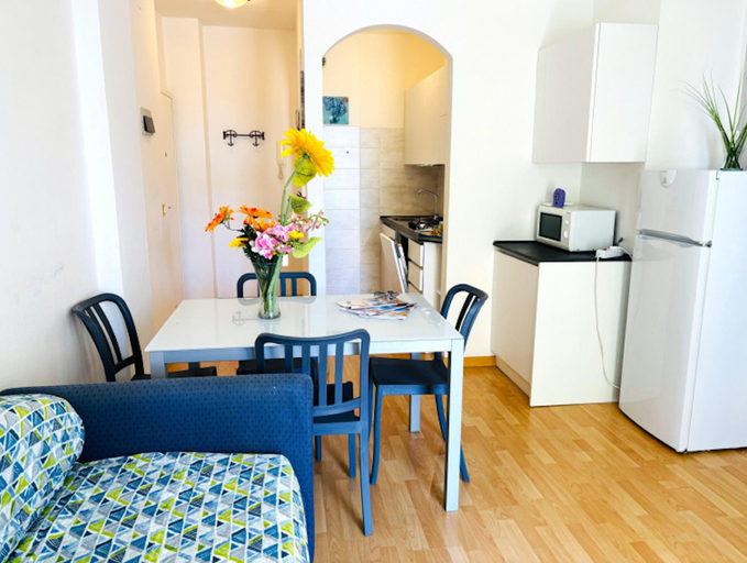 Others 5, Grazioso Trilocale nice apt only 100mt from beach, Venezia