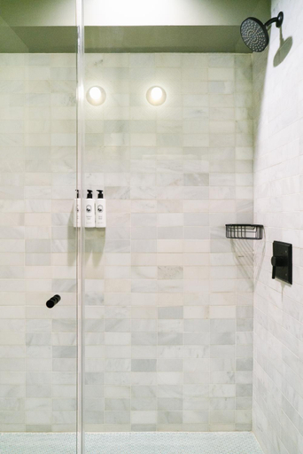 Bathroom 5, Palihotel Hollywood near Universal Studios, Los Angeles