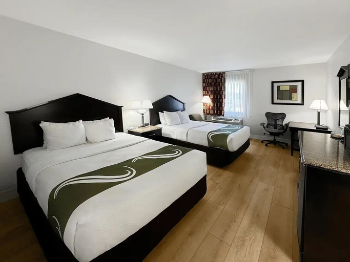 Room 4, 1734 West Hotel, Allen