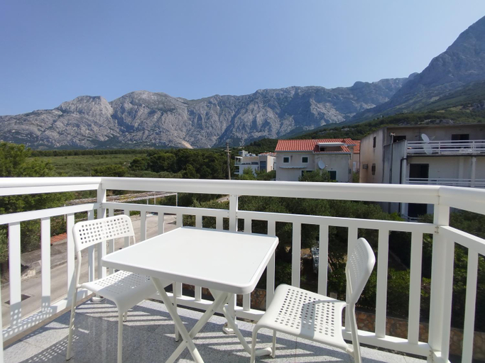 Others 5, Apart-pansion Promajna, Baška Voda