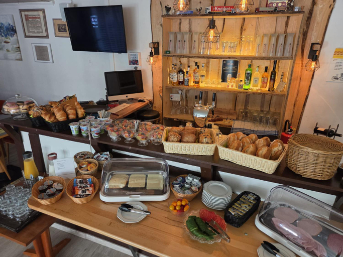 Food & Drinks 5, Hotel Pension Gelpkes Mv Hle, Osterode am Harz