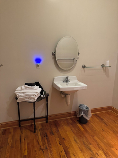 Bathroom 3, Kane Manor Inn, Mc Kean