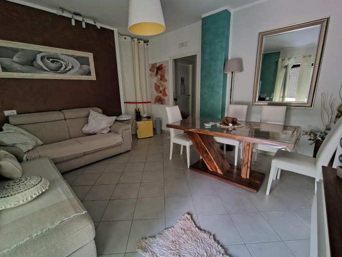 Others 5, B&B Colleverde, Isernia