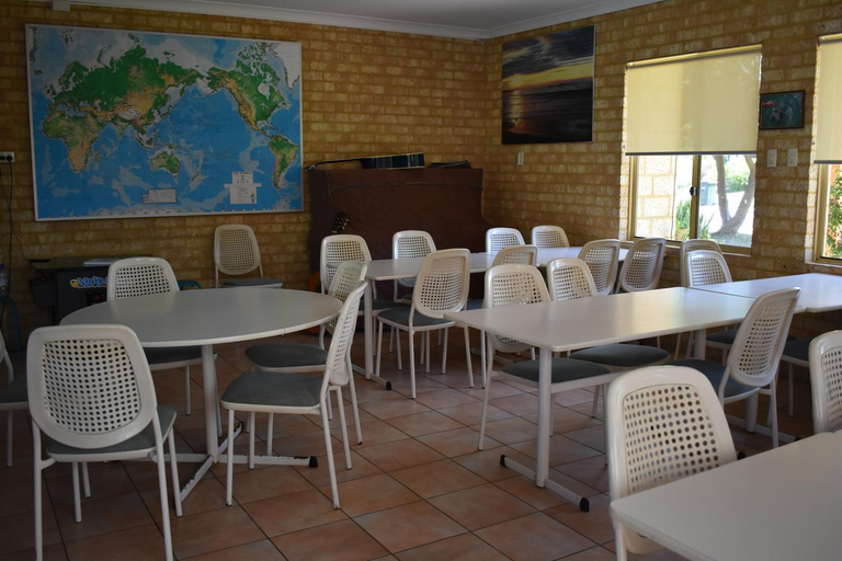 Food & Drinks 5, Lancelin Lodge, Gingin