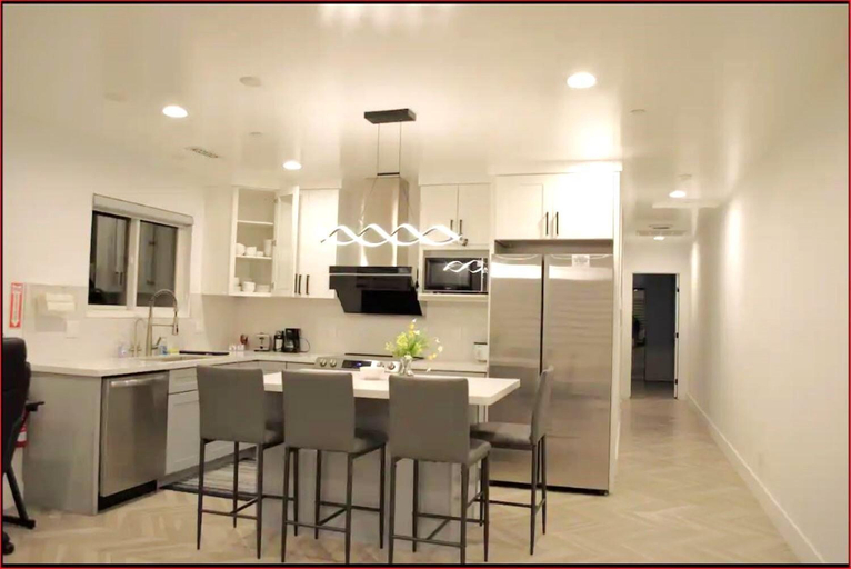 Others 5, Dimond Abode Vacation Rental, Oakland California Dimond District, Alameda