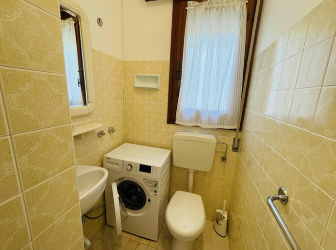 Bathroom 3, Graziosa Villetta Singola Con Grande Giardino, Venezia