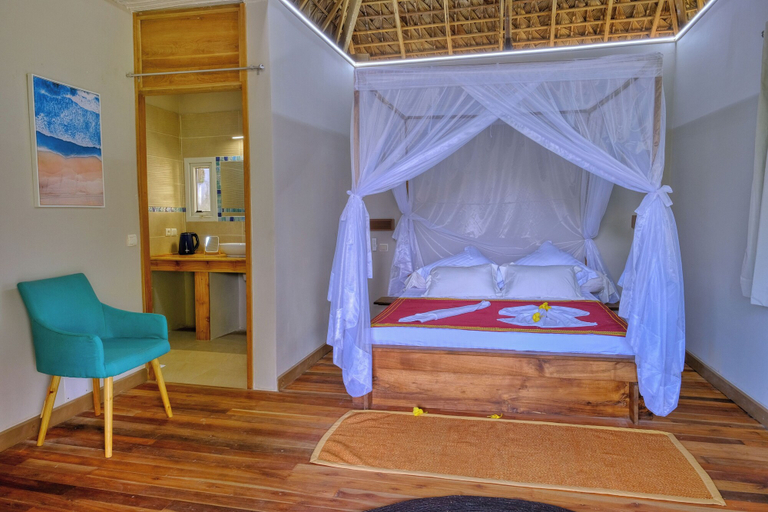 Room 4, Sakatia Passions, Diana