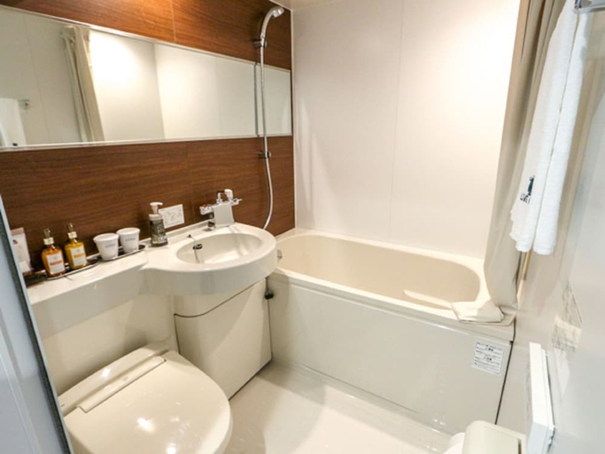 Bathroom, HOTEL LiVEMAX Numazu Ekimae, Numazu