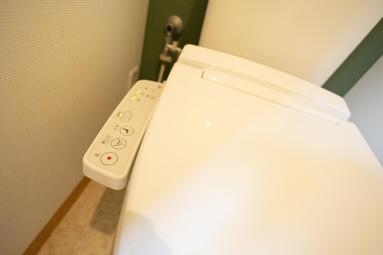 Bathroom 2, nestay terrace house osaka tsutenkaku, Osaka