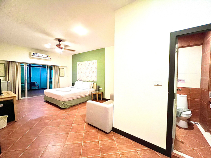 Bedroom 5, J Star Hotel Jomtien, Pattaya