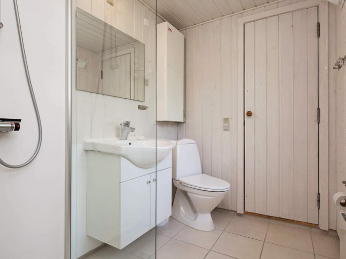 Bathroom 3, person holiday home in Hurup Thy-By Traum, Thisted