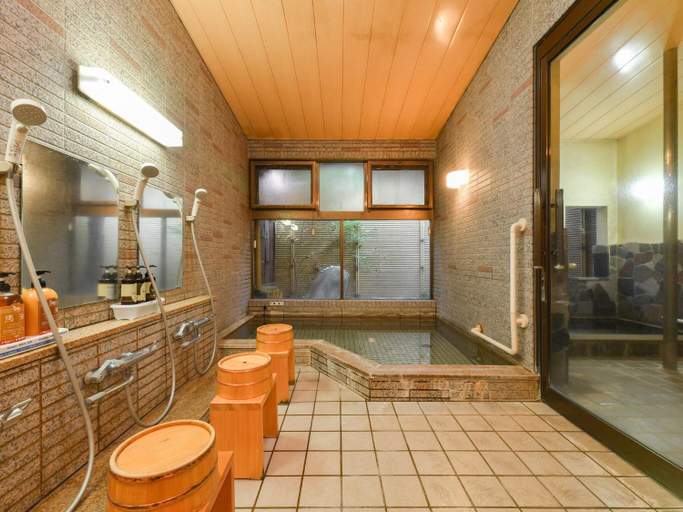 Bathroom, Haiya, Awara