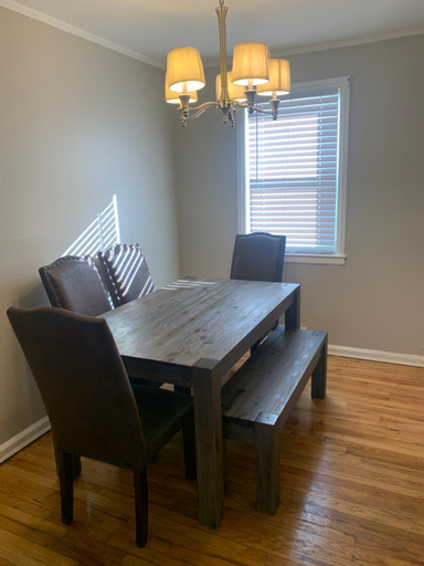 2, Cozy Modern Condo, Essex