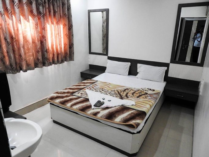 Others 2, Hotel Shri Sai Darshan, Ahmadnagar