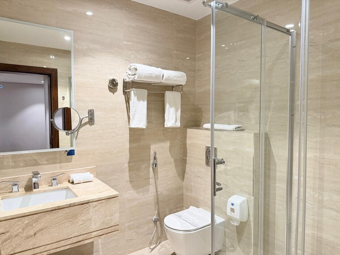 Bathroom 3, Royal Diamond Hotel Taif, Taif