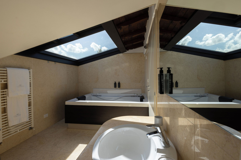 Bathroom 5, Hotel La Dimora del Baco, L'Aquila