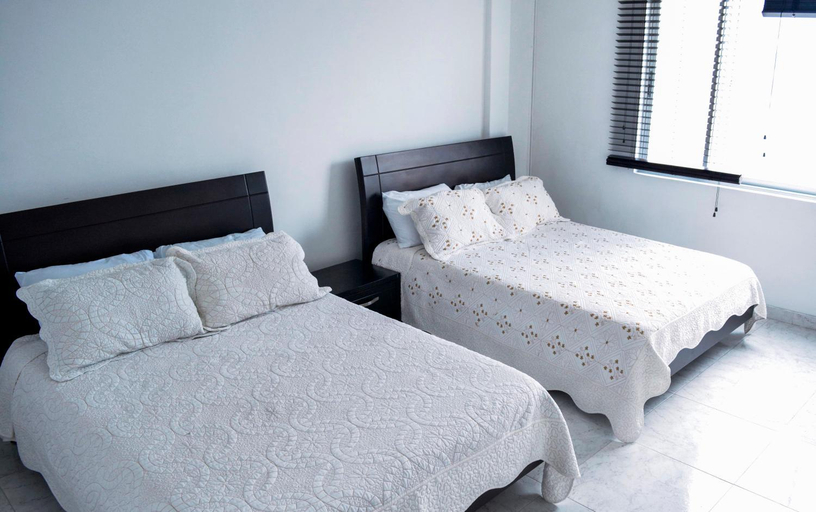 Bedroom 2, Hotel Madeira, Manizales