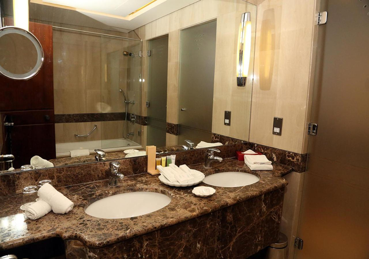 Bathroom 5, Le Royal Hotel - Amman, Wadi Essier