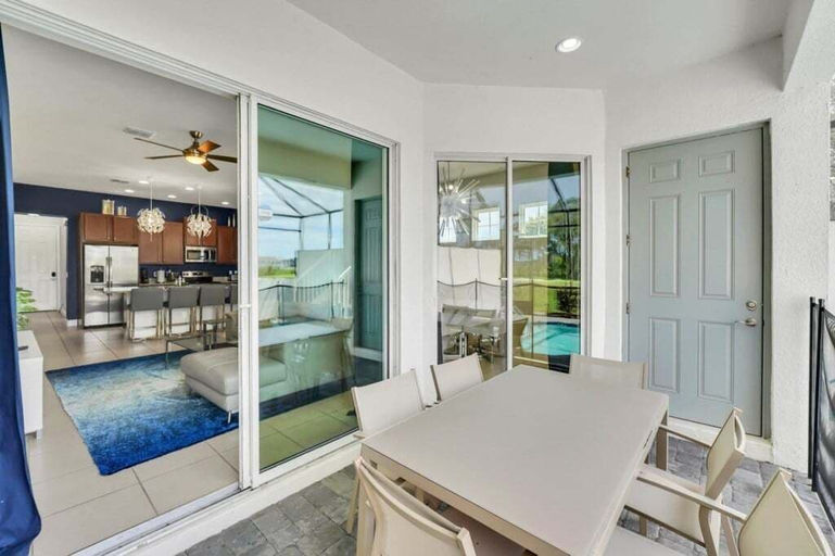 Dining 5, 5 Bed Multiple Bunks Perfect For Kids With Pool! 5 Bedroom Townhouse, Polk