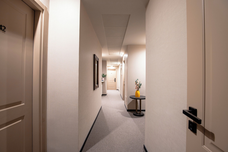 Lobby 2, AH - Collezione Brera, Milano