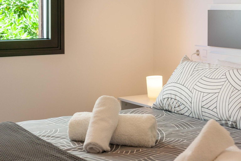 Bedroom, Es descans, Baleares