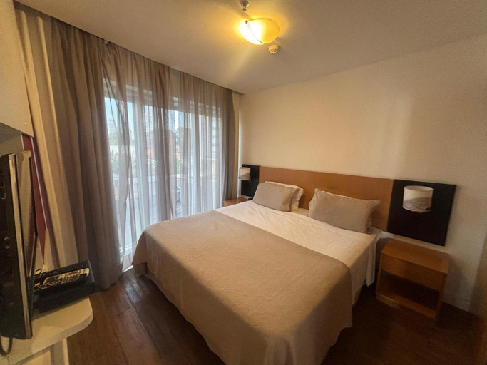 Bedroom 2, Flat Lindo ao lado Park Ibirapuera Av Paulista com garagem 103, São Paulo