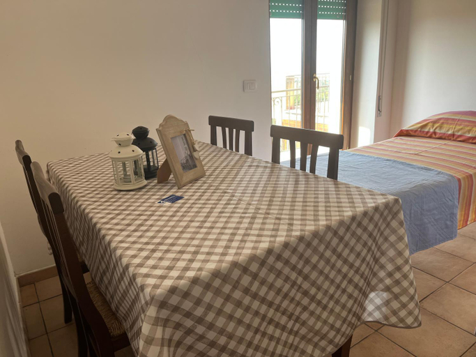 Others 5, La Vista, Terni