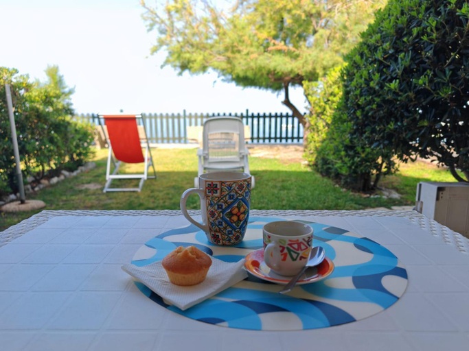 Food & Drinks 5, Two-room apartments by the sea - at Le Casette sul Mare, Vibo Valentia