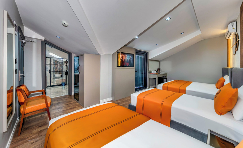 Bedroom 4, AirGate Airport Hotel, Arnavutkoy