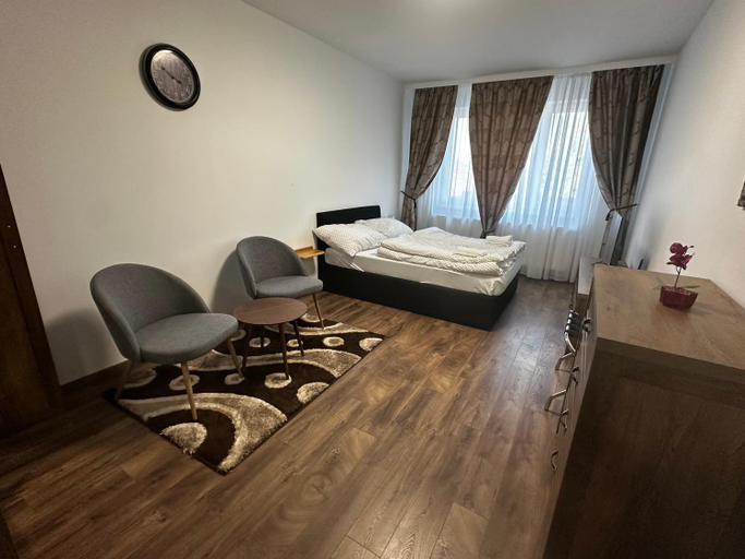 Others 2, Luxury Private Rooms, Dunajská Streda