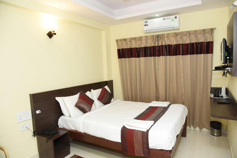 Bedroom, Hotel Prakaash Comforts, Mysore