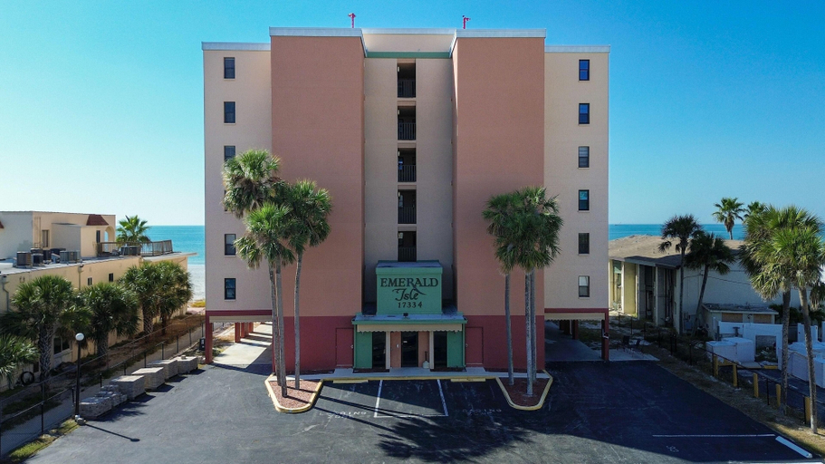 Exterior & Views, Emerald Isle 101, Pinellas