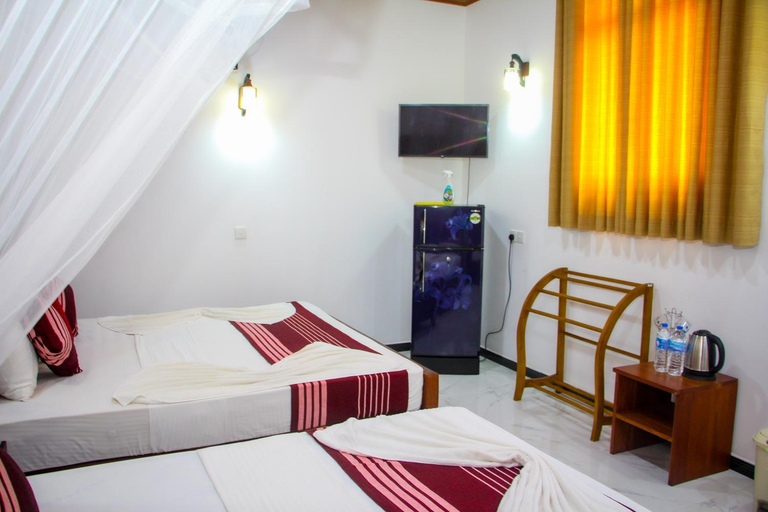 Bedroom 2, Sigiriya Peacock Homestay, Dambulla