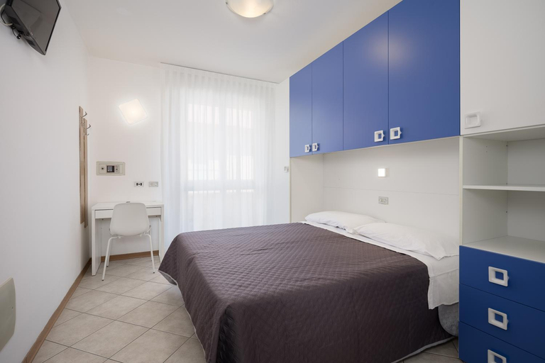 Bedroom 3, BI Hotel, Rimini