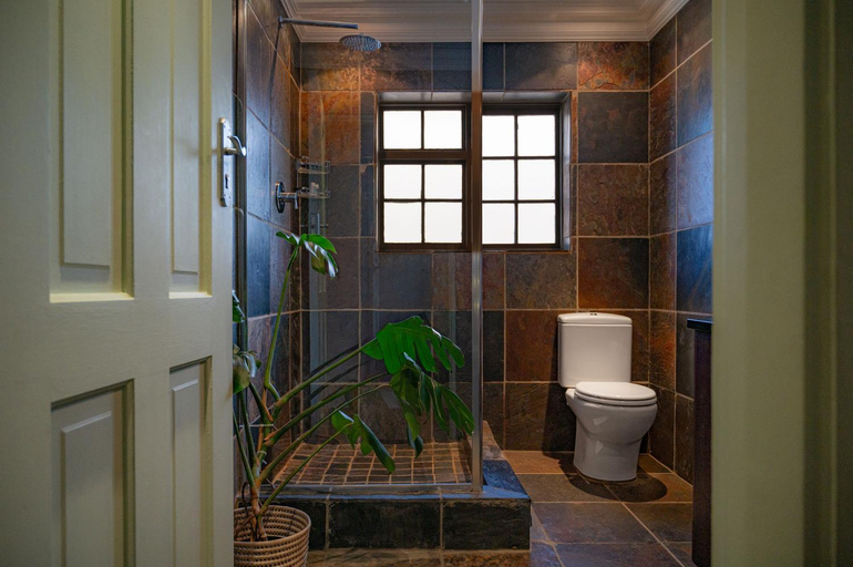 Bathroom 3, Casa Del Sonder, City of Cape Town