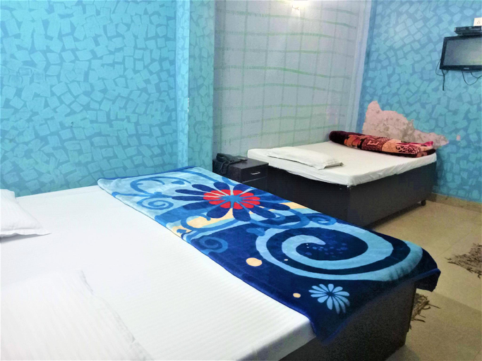 Bedroom 5, Delhi inn@ Walk in Nizamuddin Railway Station , Delhi